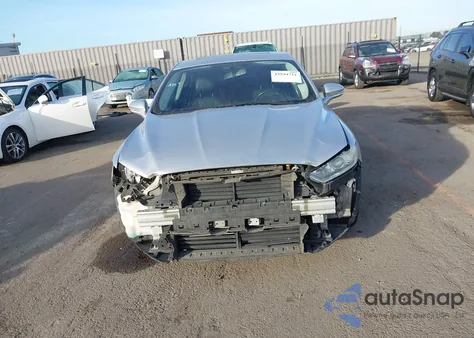 2014 Ford Fusion Titanium из США, поврежденный, VIN 3FA6P0K9XER152446